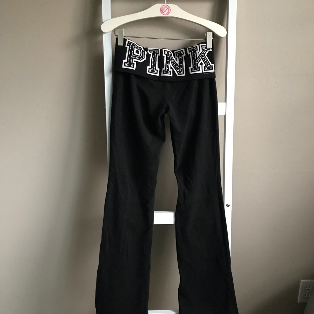 PINK yoga pants
